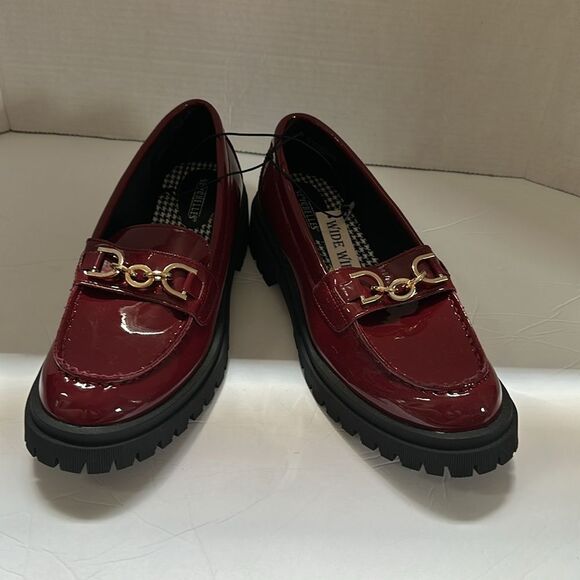 Seychelles Red Patent Leather Mules with Gold Accent - Picture 4 of 7